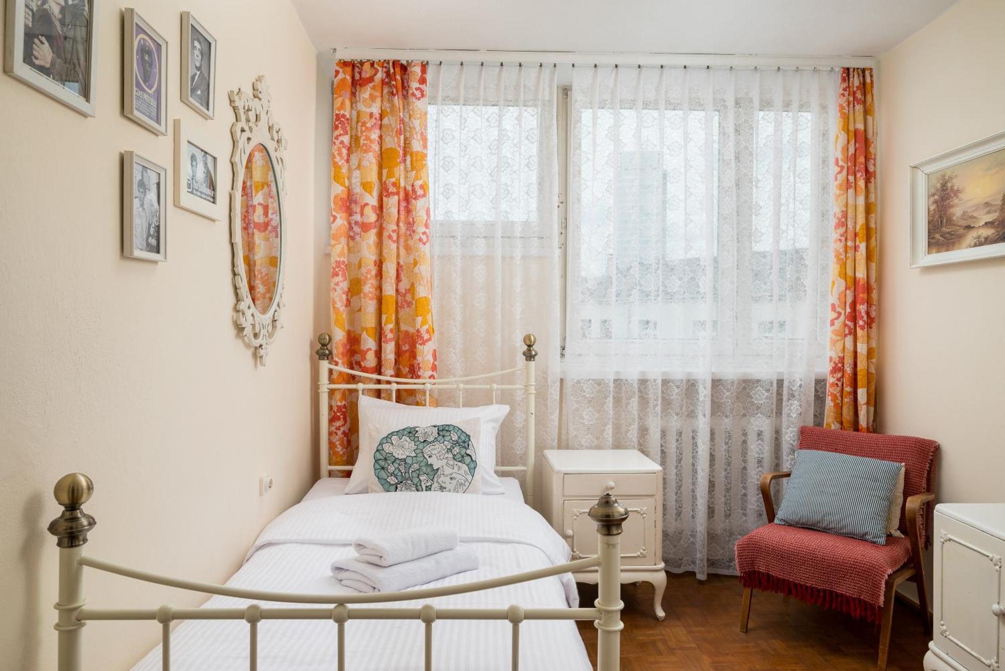 Old Town 3-bedroom Apartment Warschau